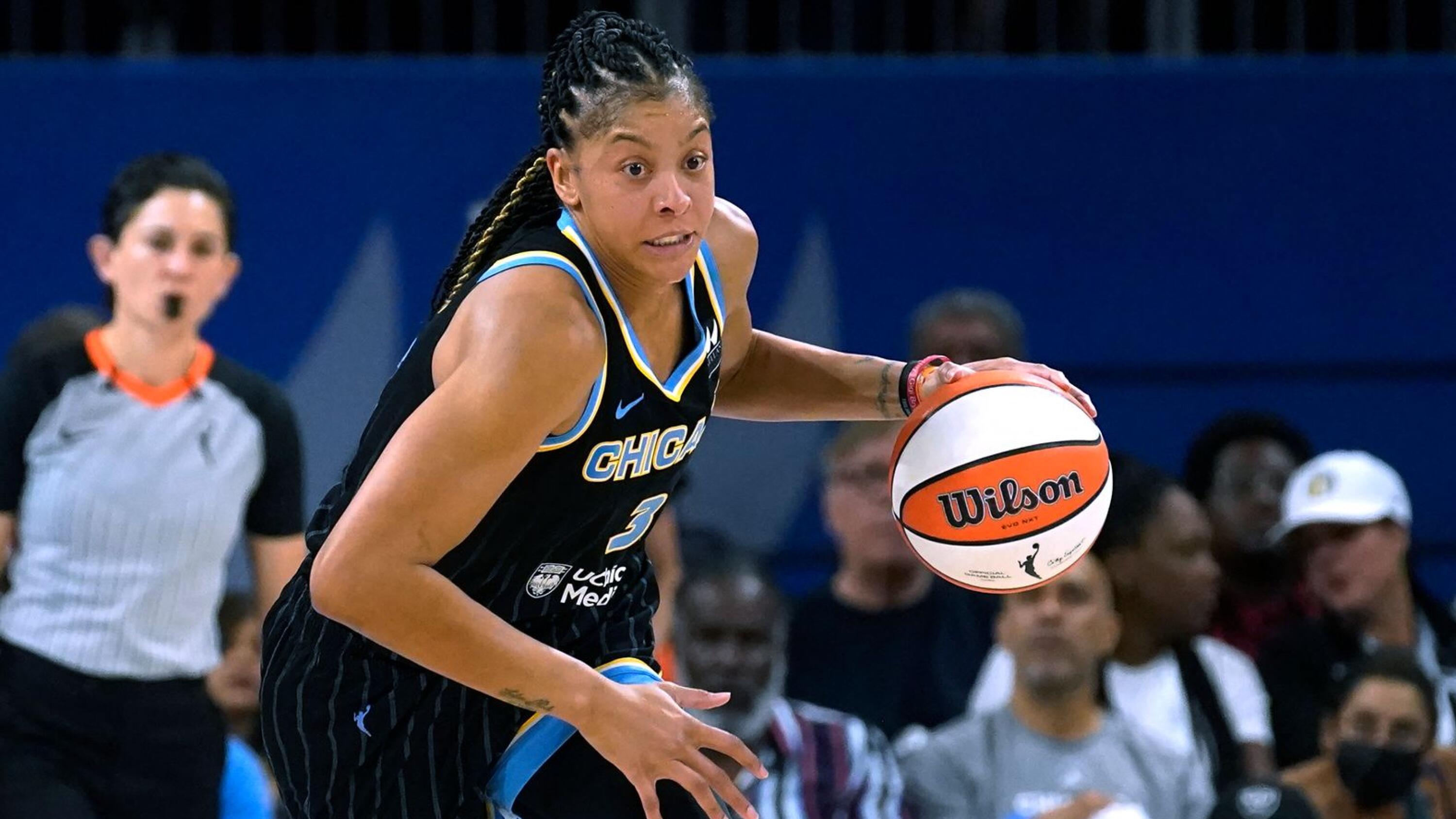 WNBA Free Agency: Candace Parker leaving L.A. Sparks for Chicago Sky