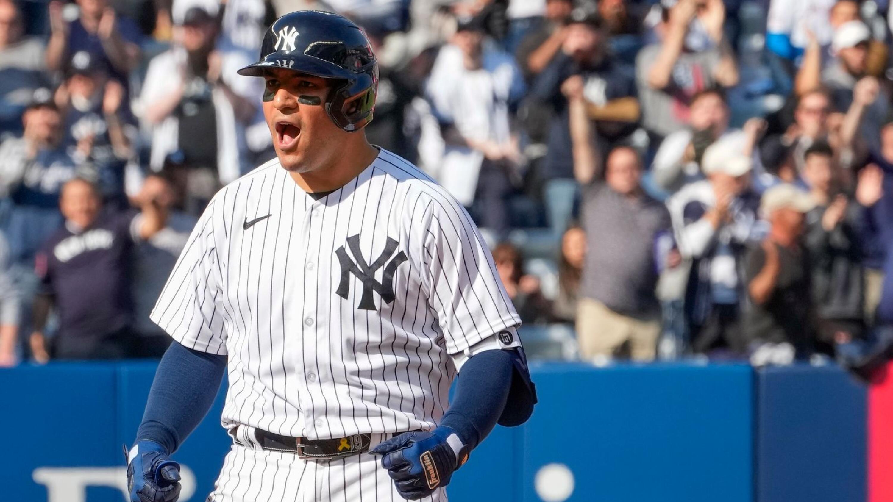 Yankees beat Angels 5-2, advance to World Series