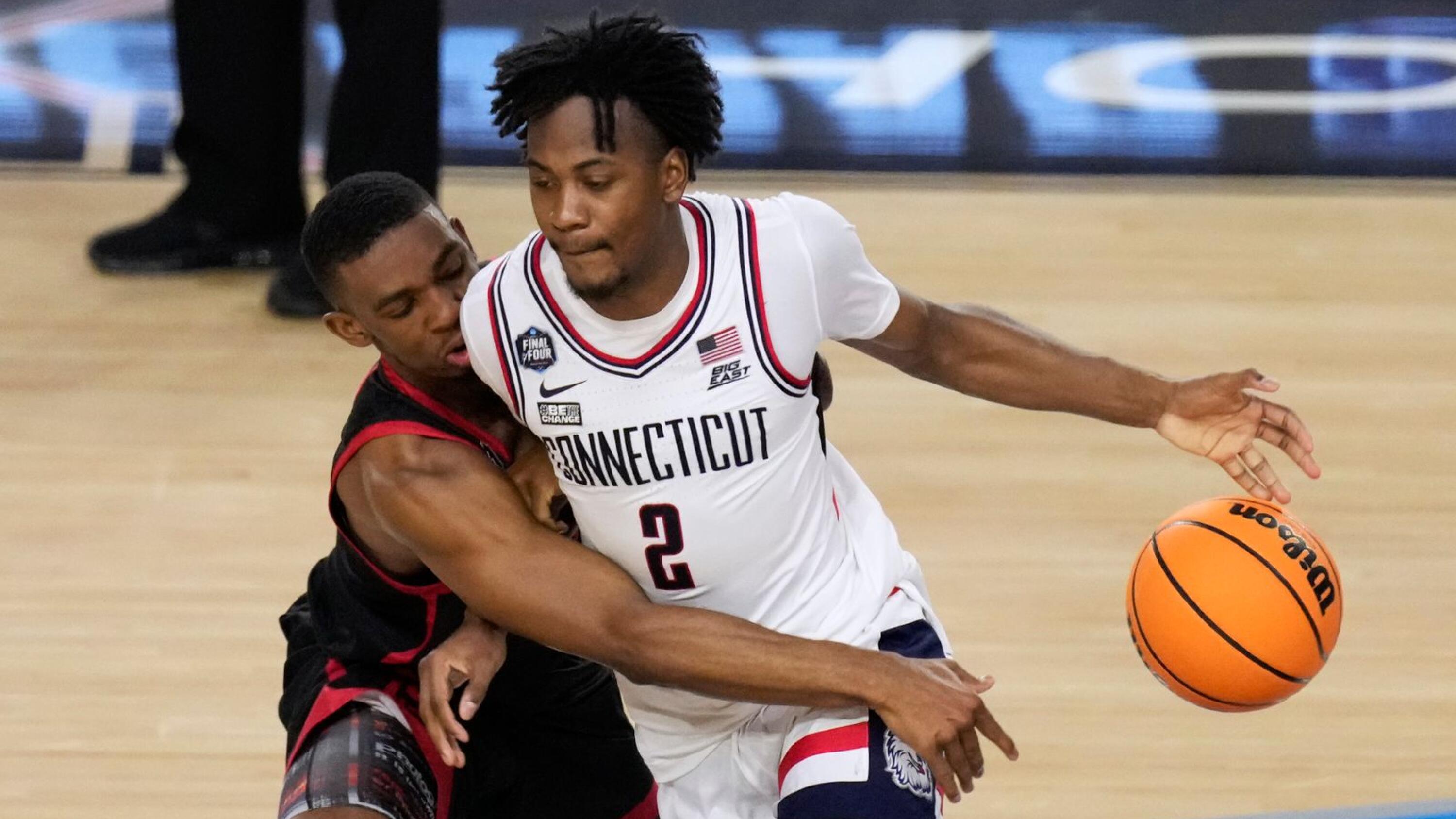 Connecticut beats Butler to win NCAA championship