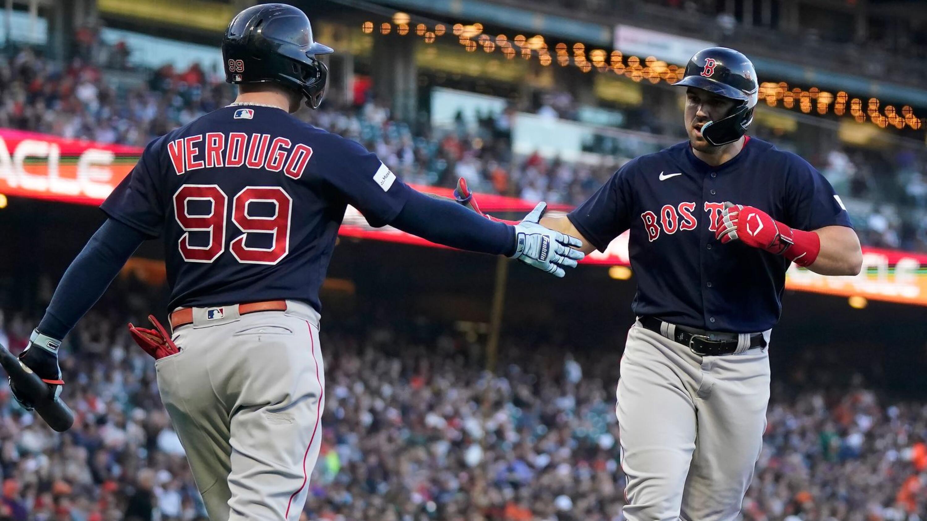 Triston Casas homers to lead Red Sox past Giants 3-2 for fifth straight win