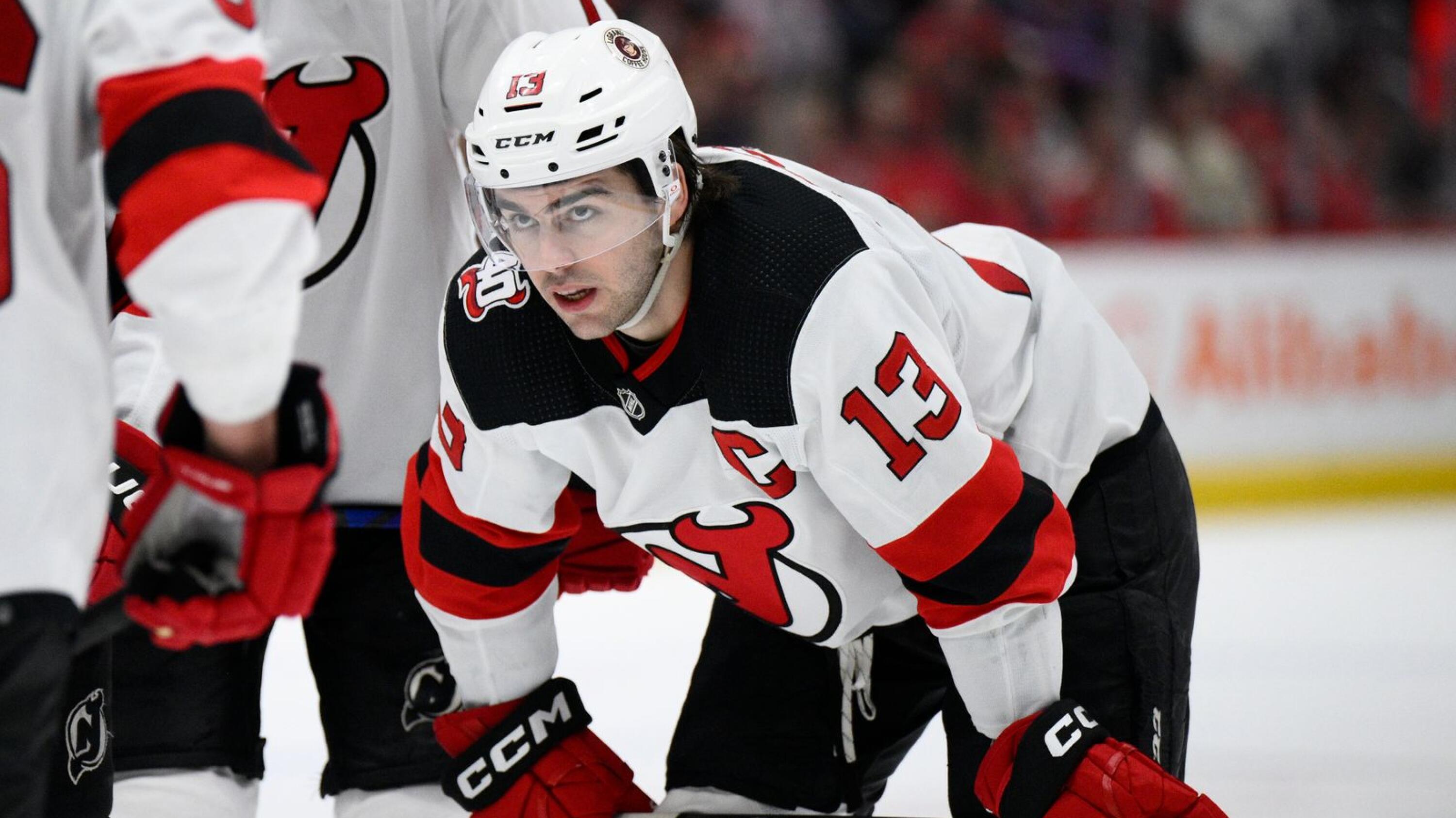 New Jersey Devils: Who holds the single-season goals record?