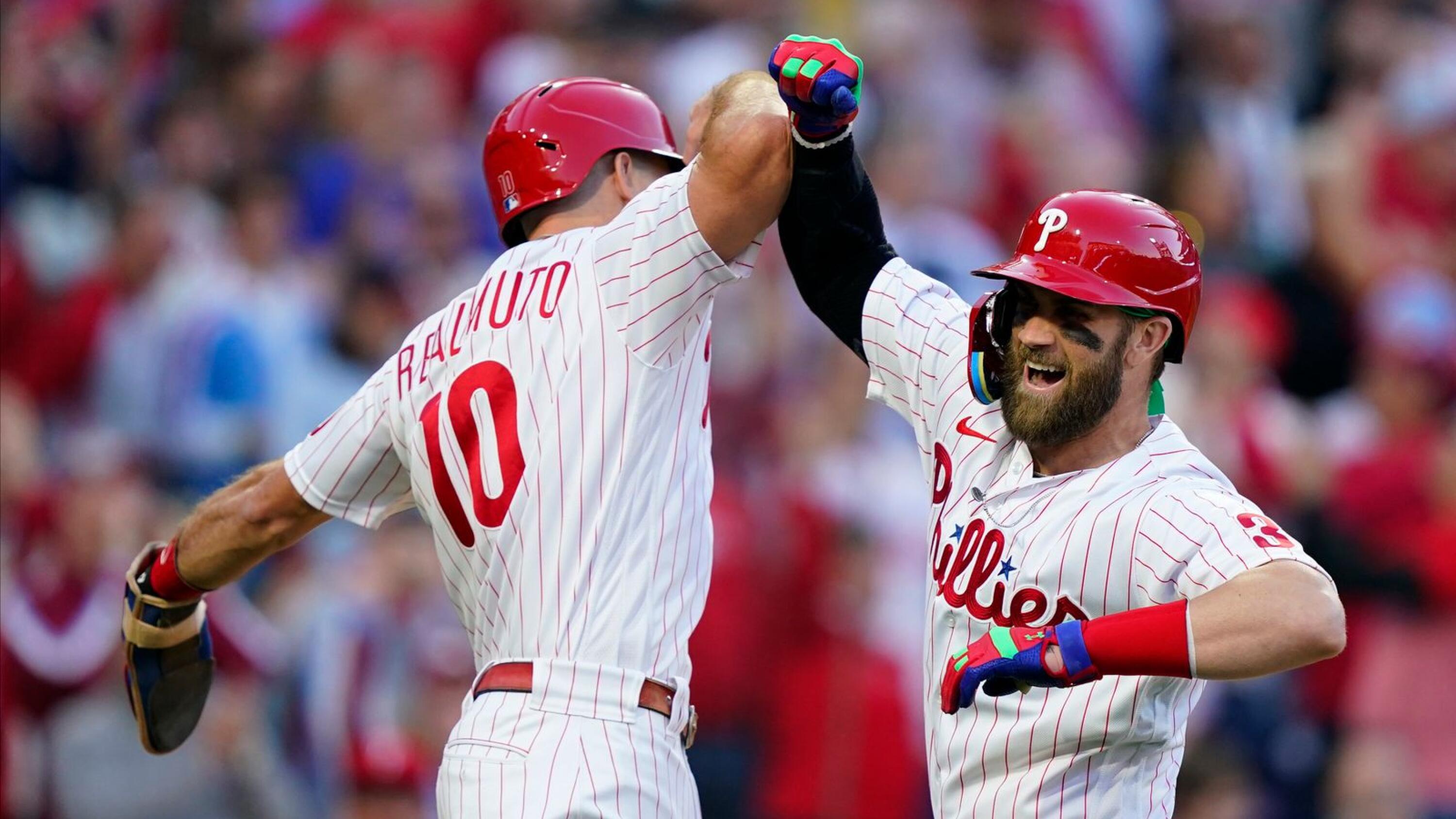 Kyle Schwarber, Aaron Nola lead Phillies to 10-0 rout of D-backs