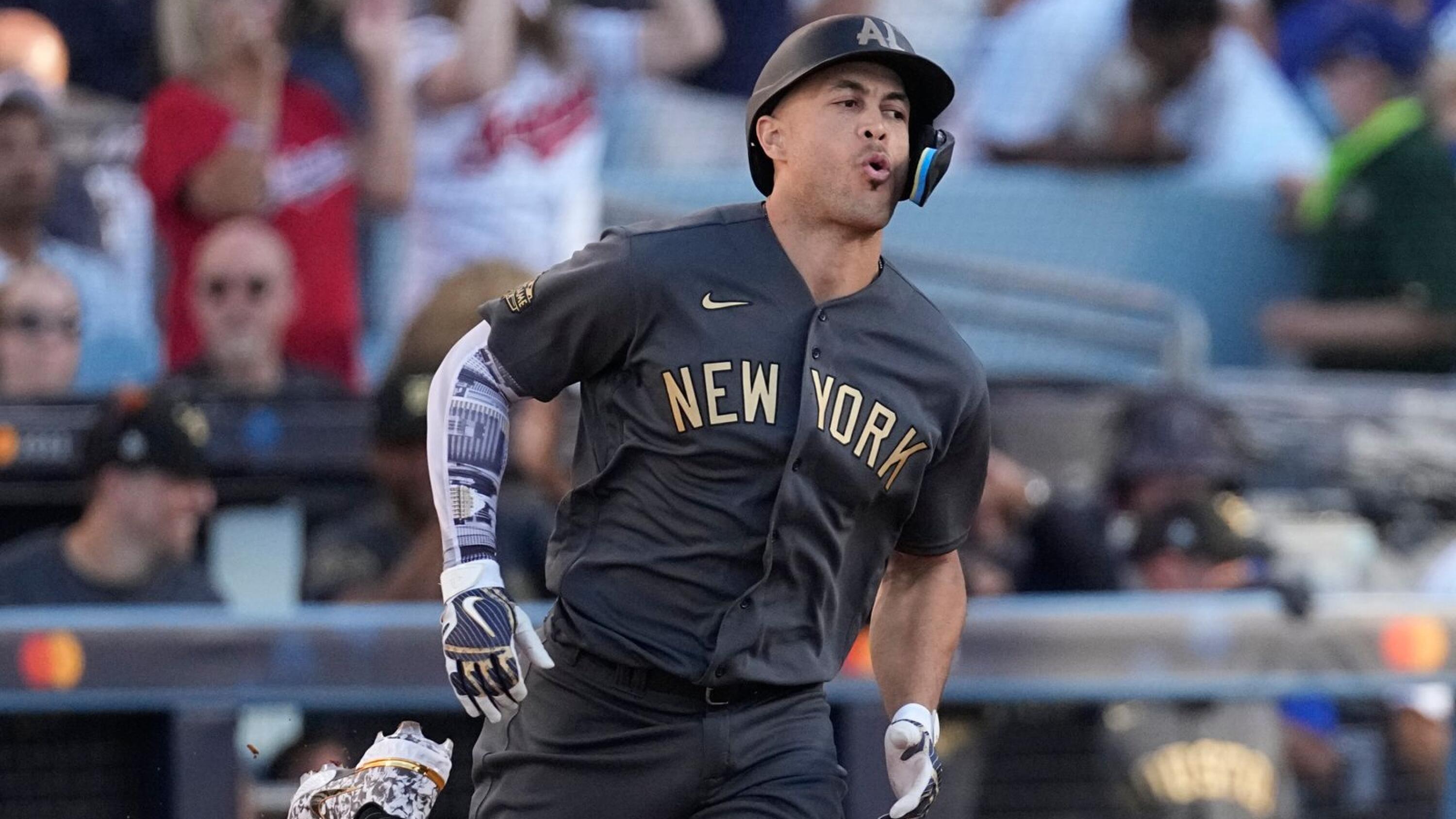Giancarlo Stanton, Byron Buxton crush back-to-back homers off Tony Gonsolin  in All-Star Game