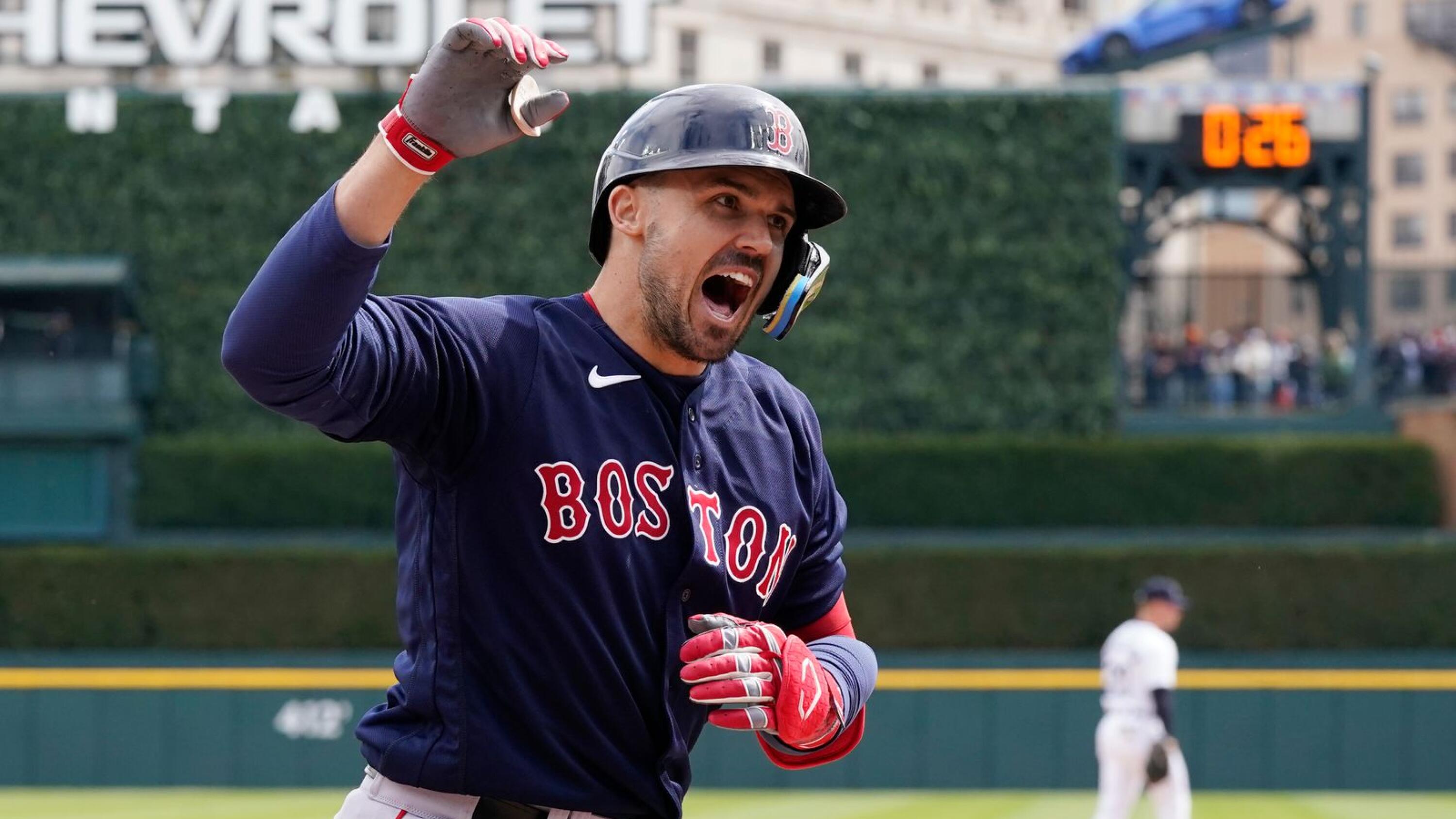 WATCH: Boston Red Sox' Adam Duvall Hits Long Home Run to Give Sox Lead vs.  Detroit Tigers - Fastball