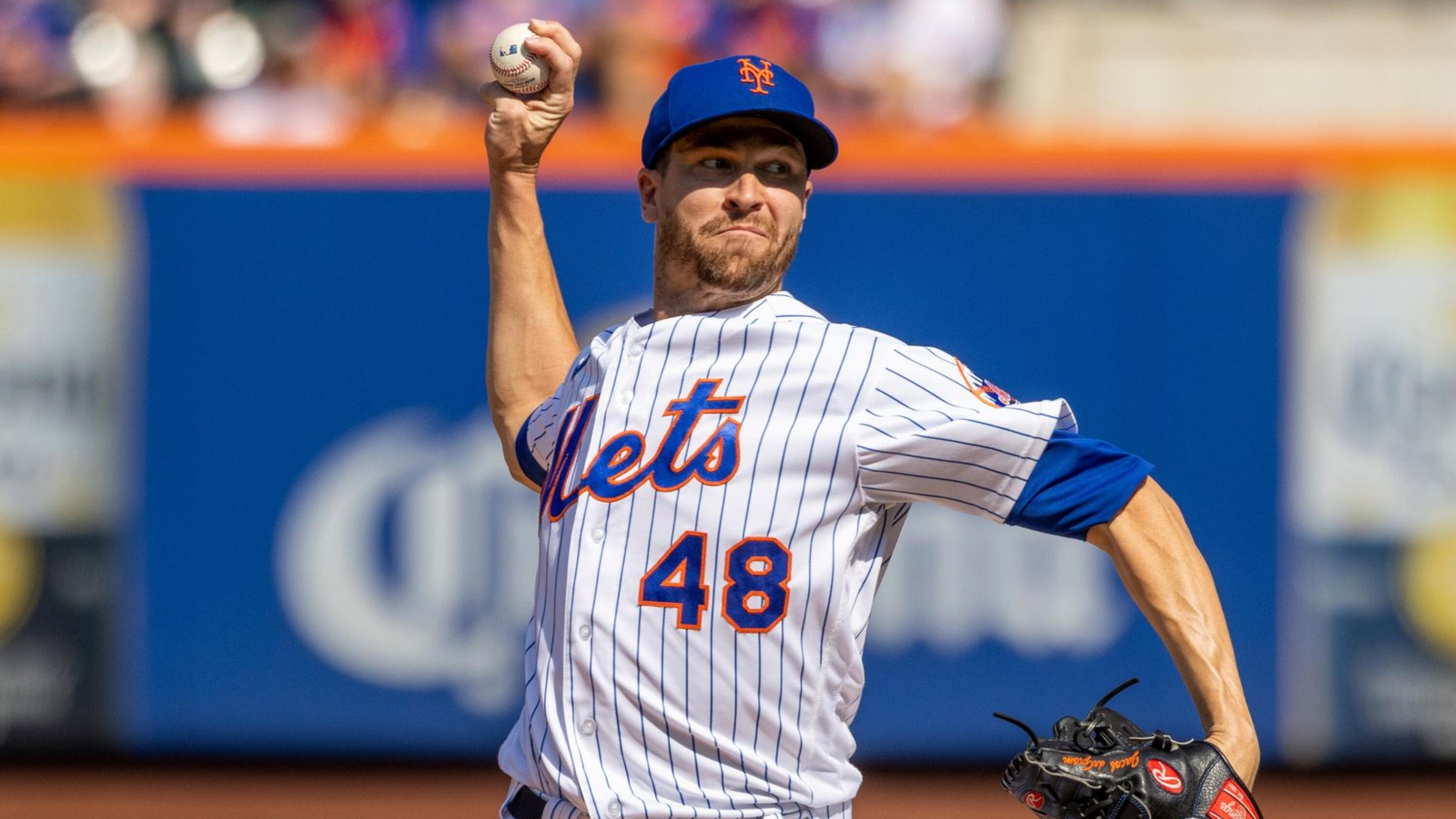 Jacob deGrom lowers ERA to 0.50 in win over Braves