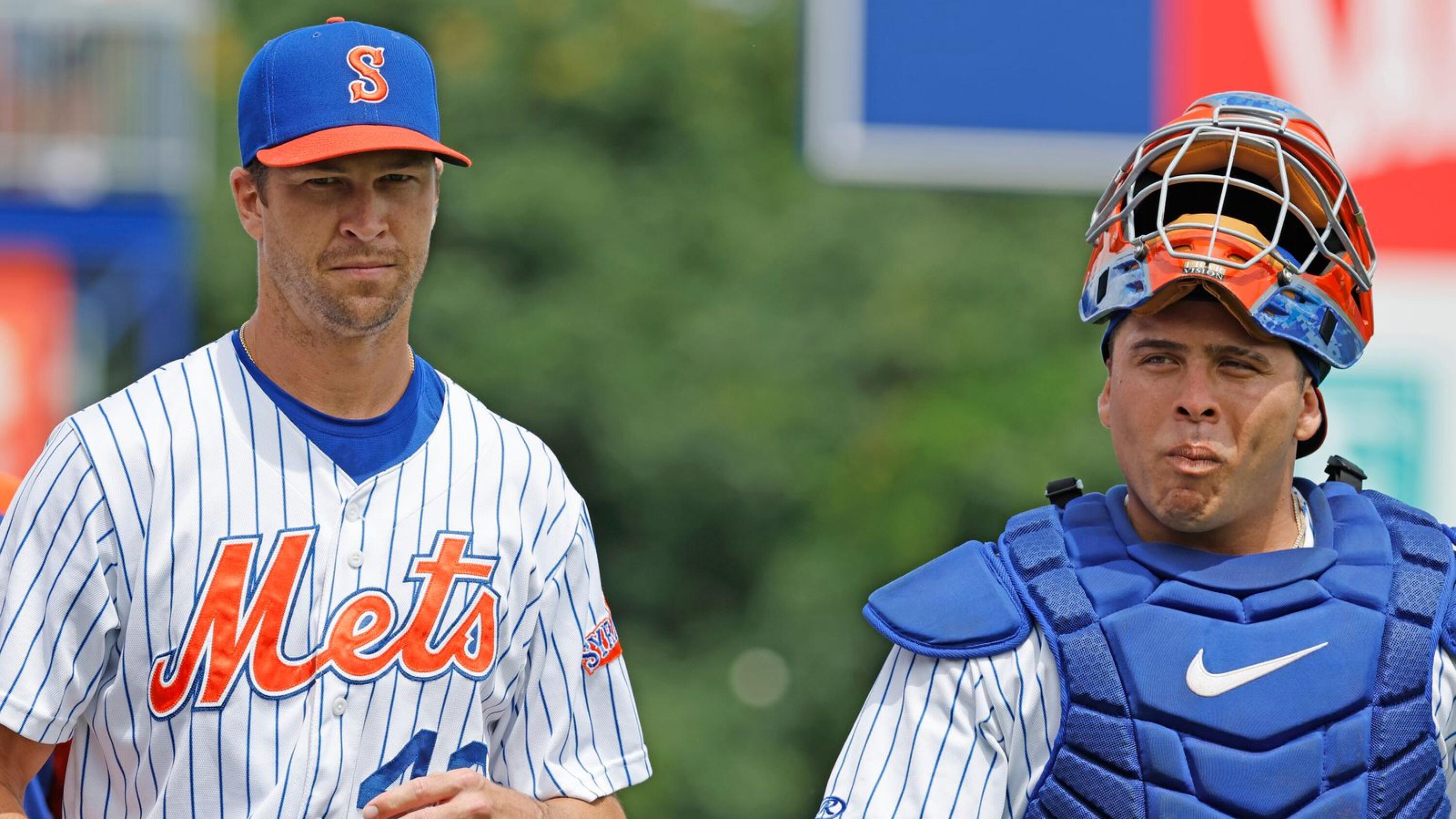 Jacob deGrom has sore shoulder; simulated game delayed