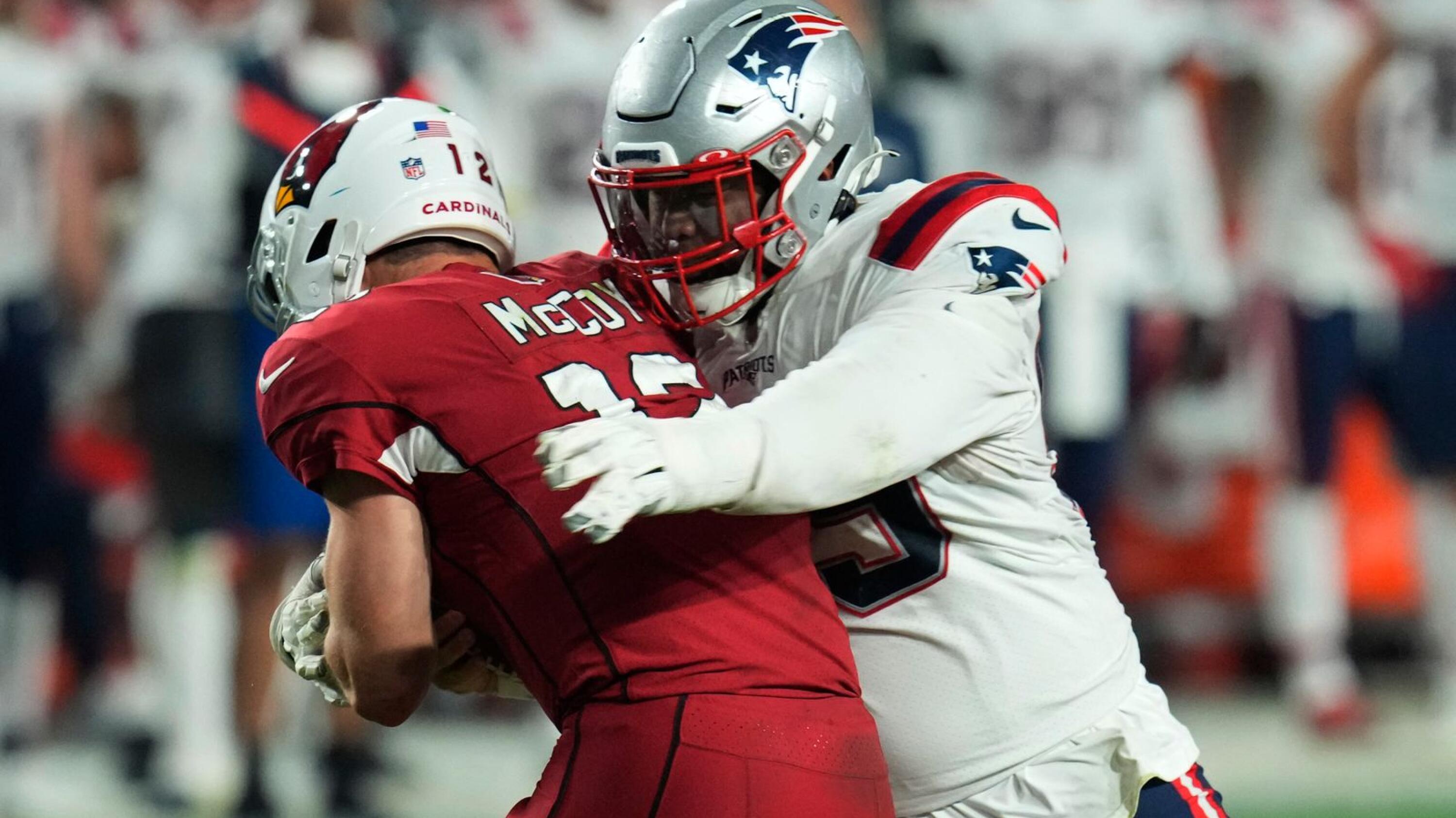 Patriots rally for 27-13 win over Cardinals, Murray hurt