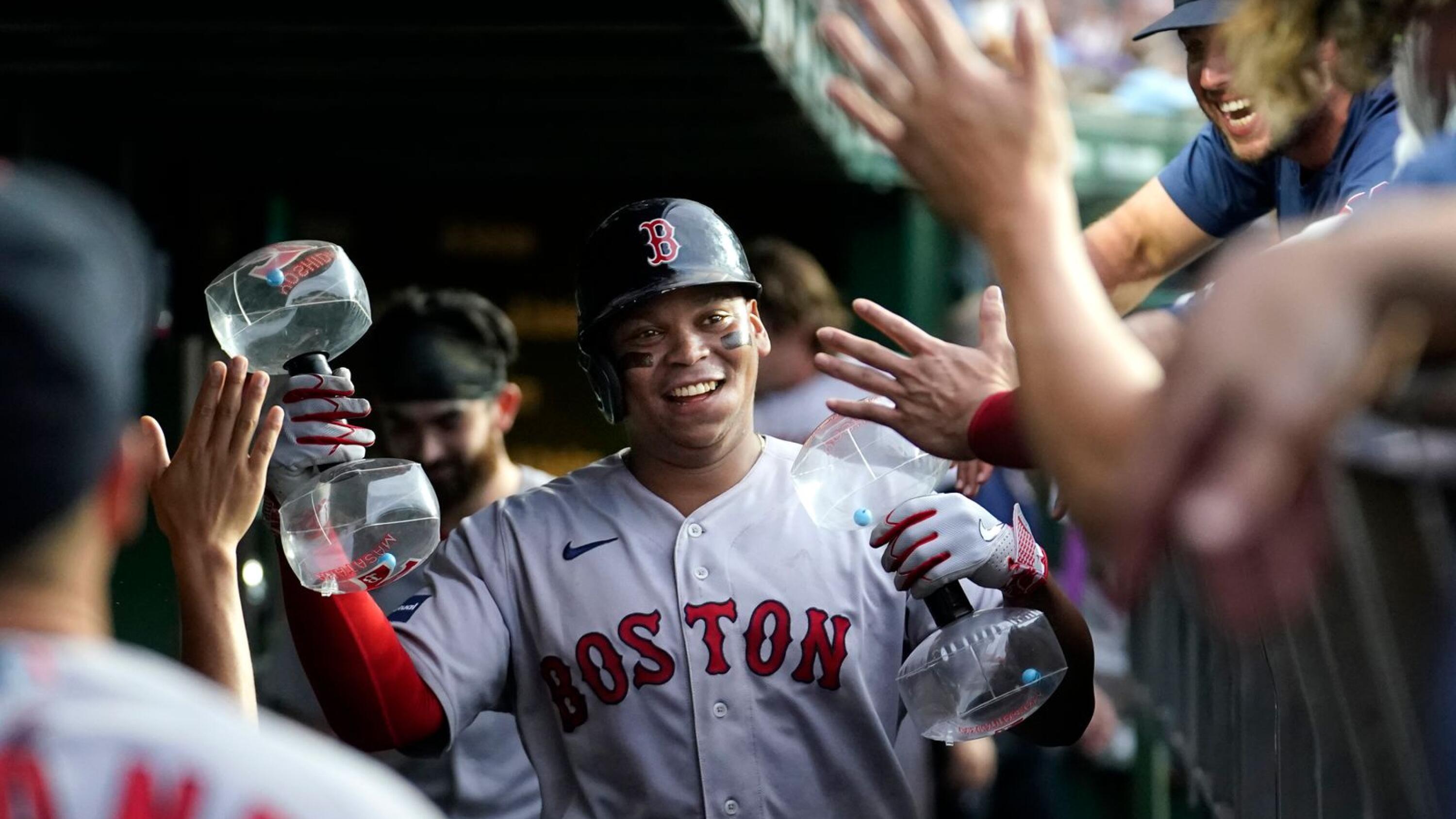 Red Sox homer 6 times in win, Justin Turner starts at second base