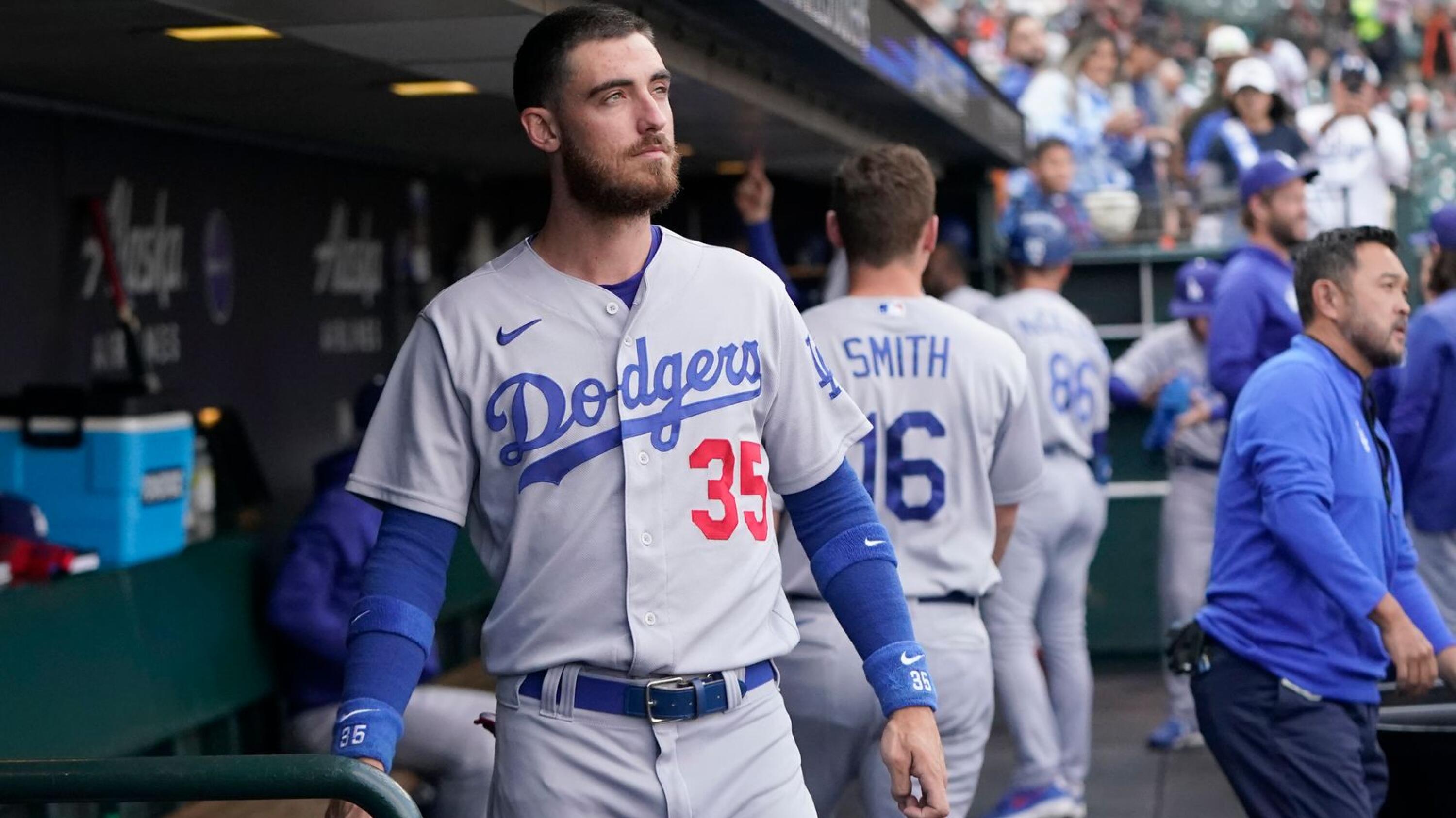 Cody Bellinger Notes: Tons of Interest, Cubs Involvement, Short