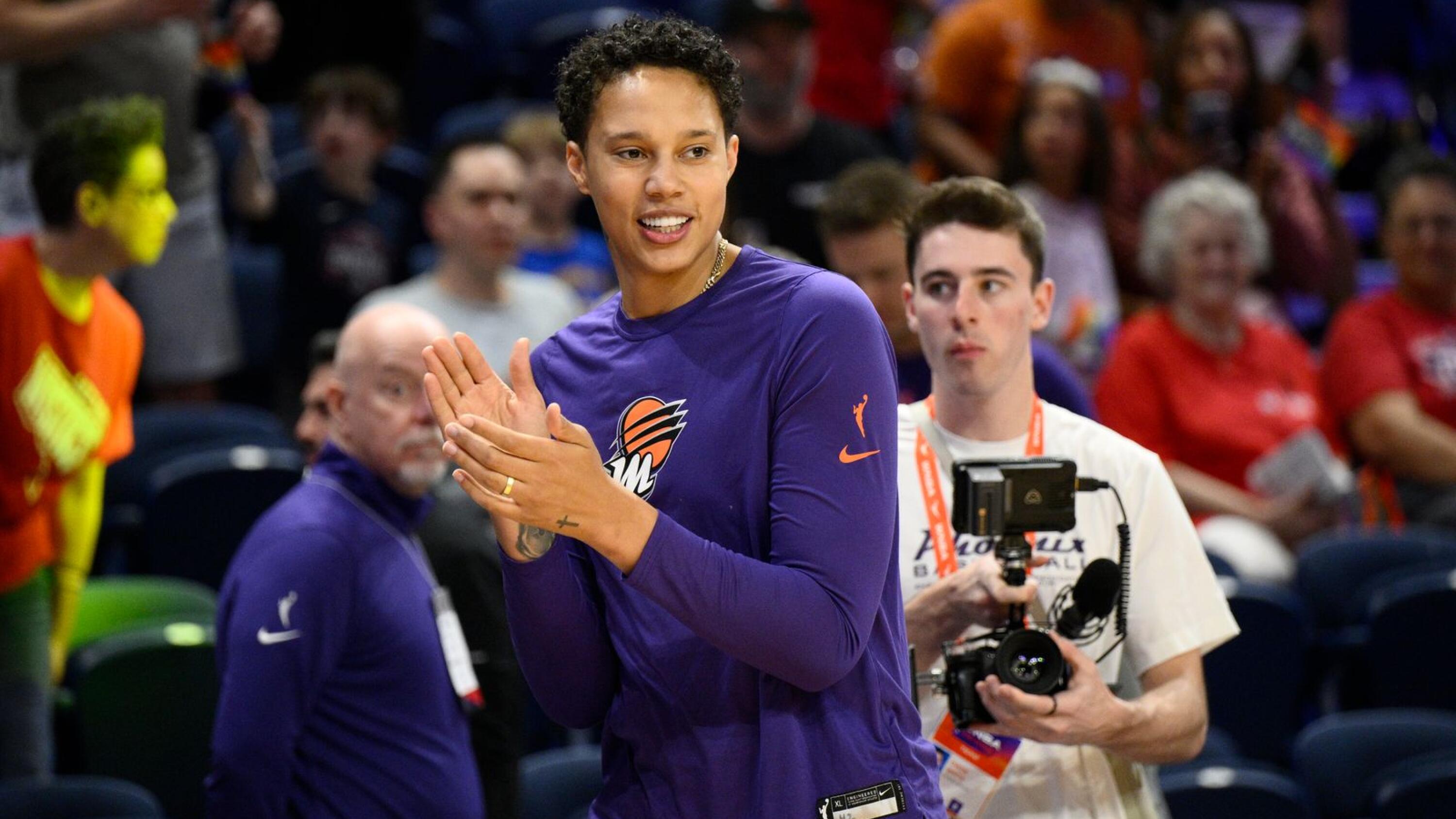 Brittney Griner not traveling with the Phoenix Mercury on road