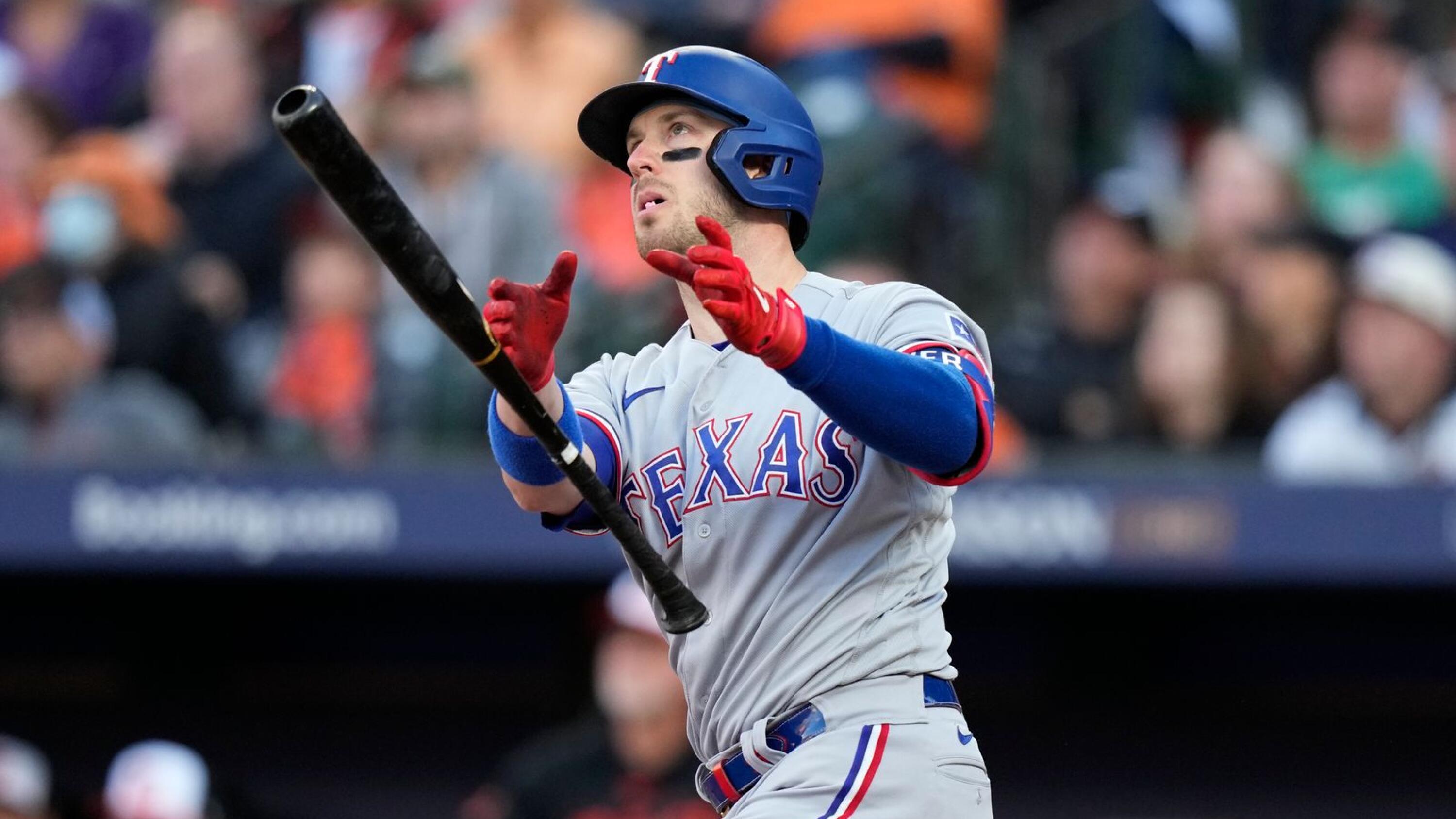 Bats come up big for Texas Rangers in series win in Los Angeles