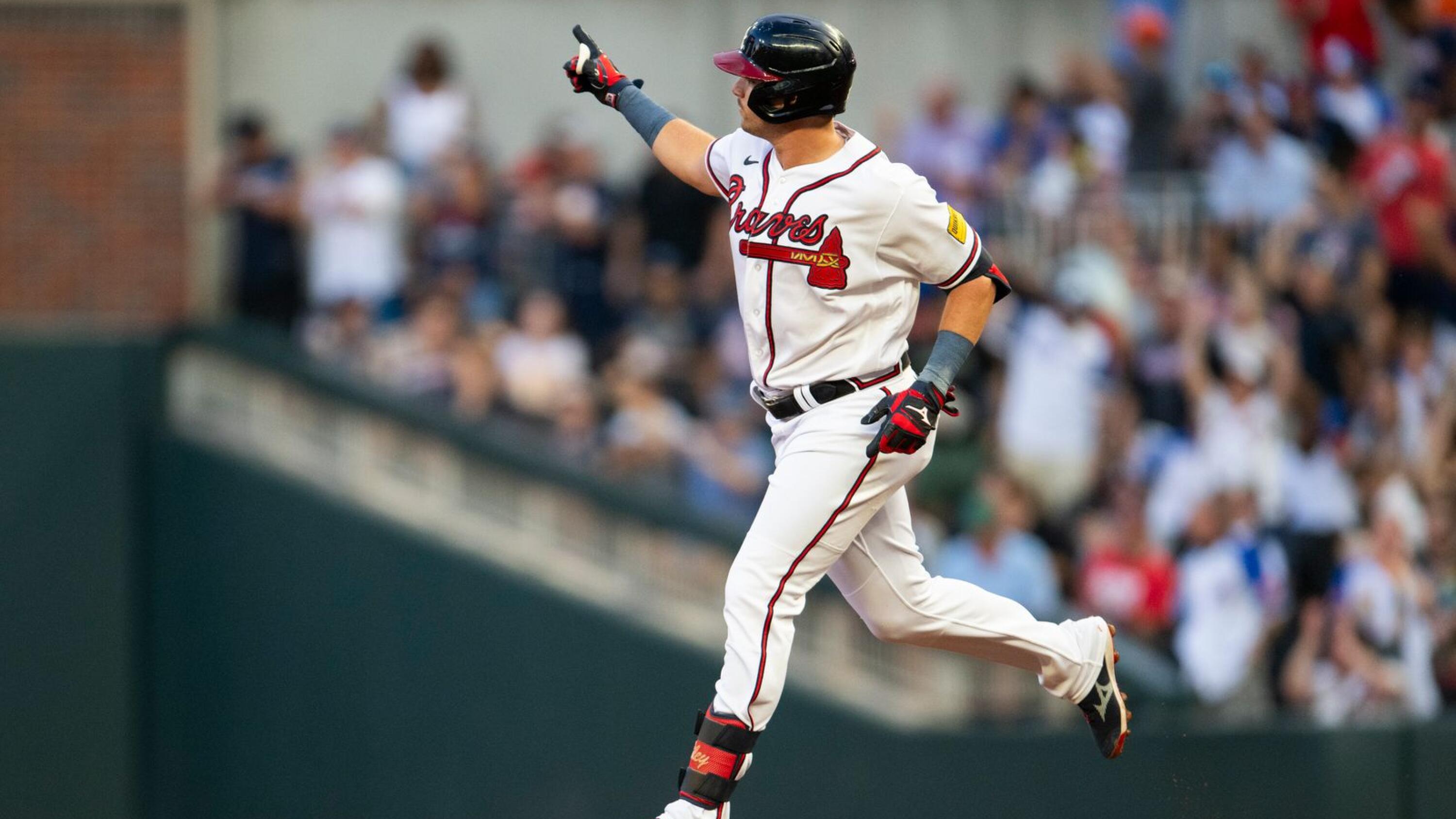 Lopez thrives in fill-in role as Fried, Braves rout Yankees, 11-3