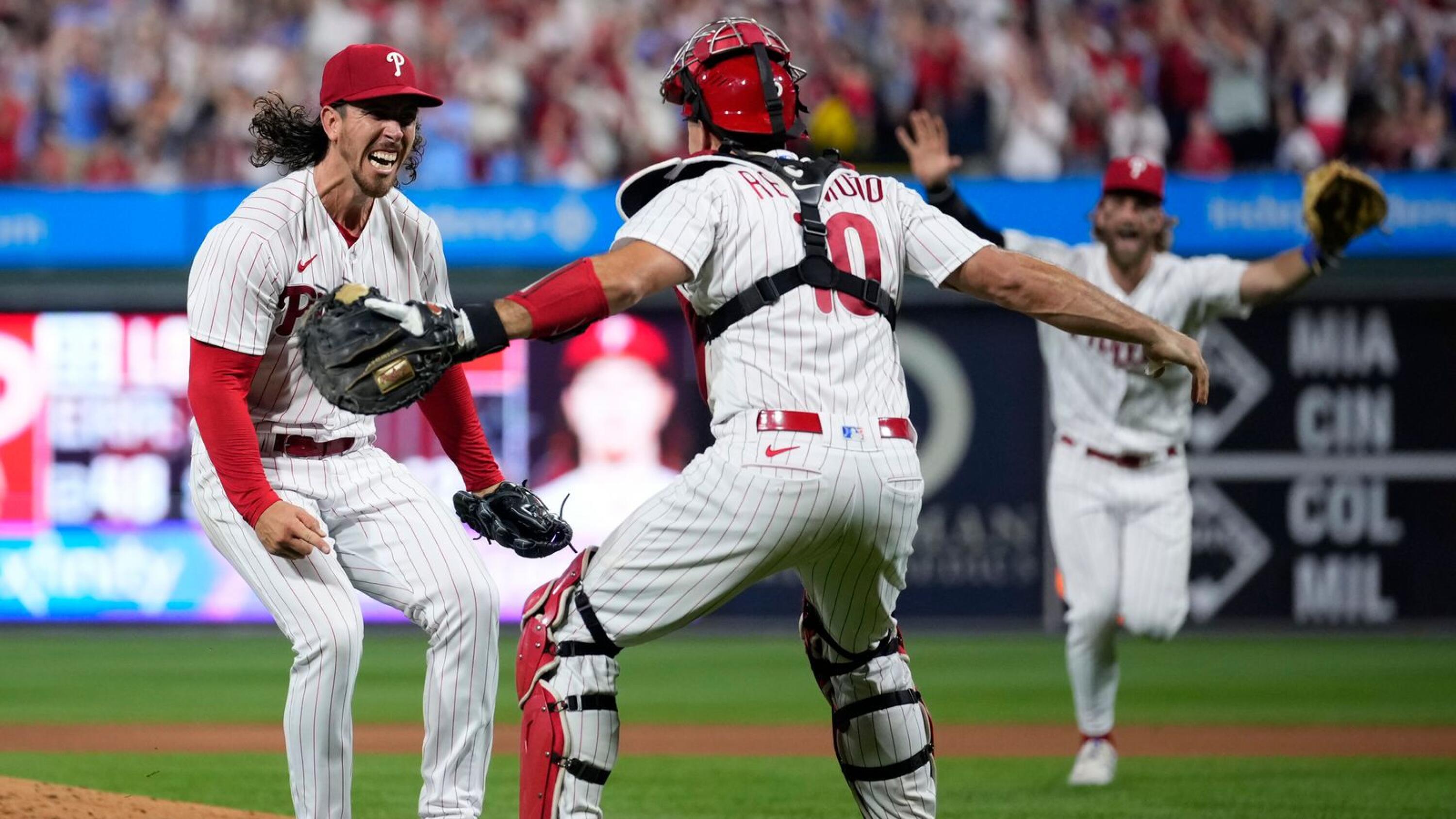 Michael Lorenzen throws 14th no-hitter in Phils history in 7-0 victory over  Nationals