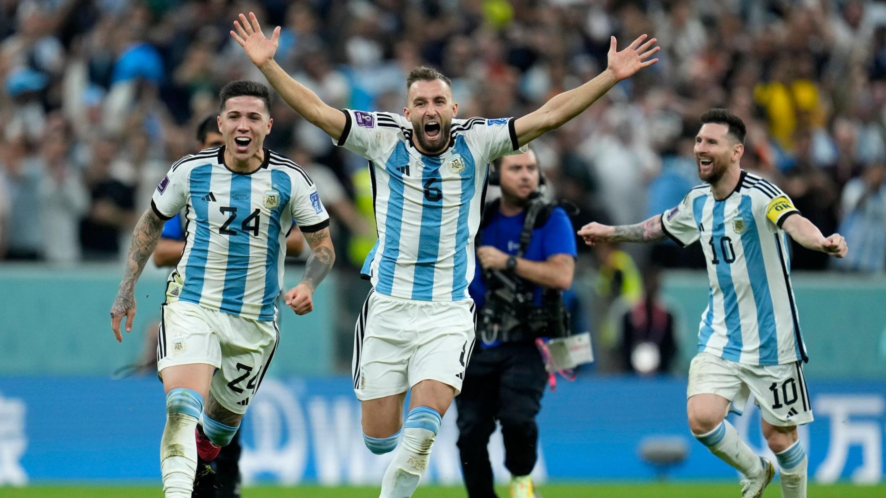 Argentina 2-2 Netherlands AET (Argentina win on penalties): Lionel