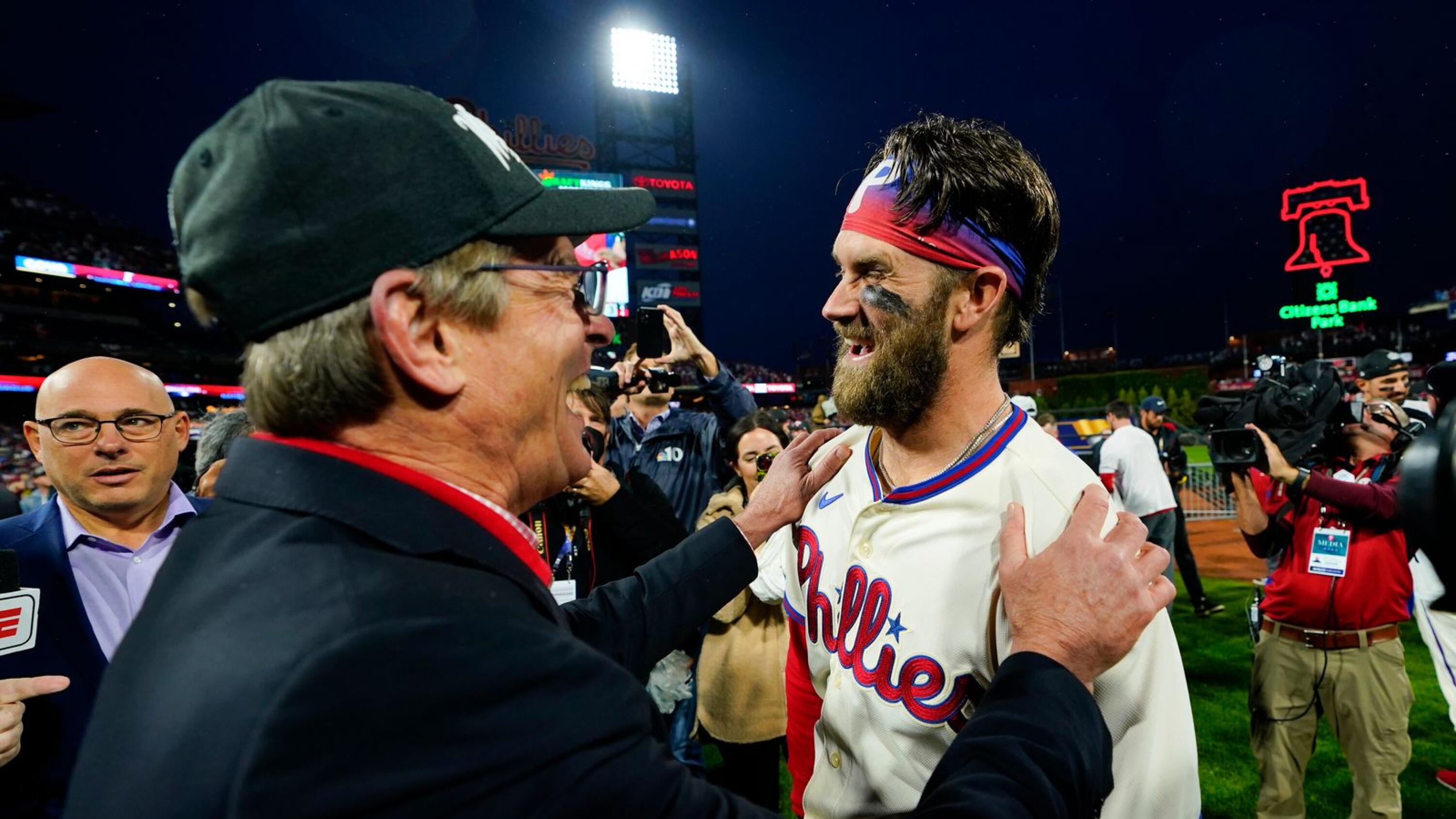 Phillies to the World Series for first time since 2009 - Axios