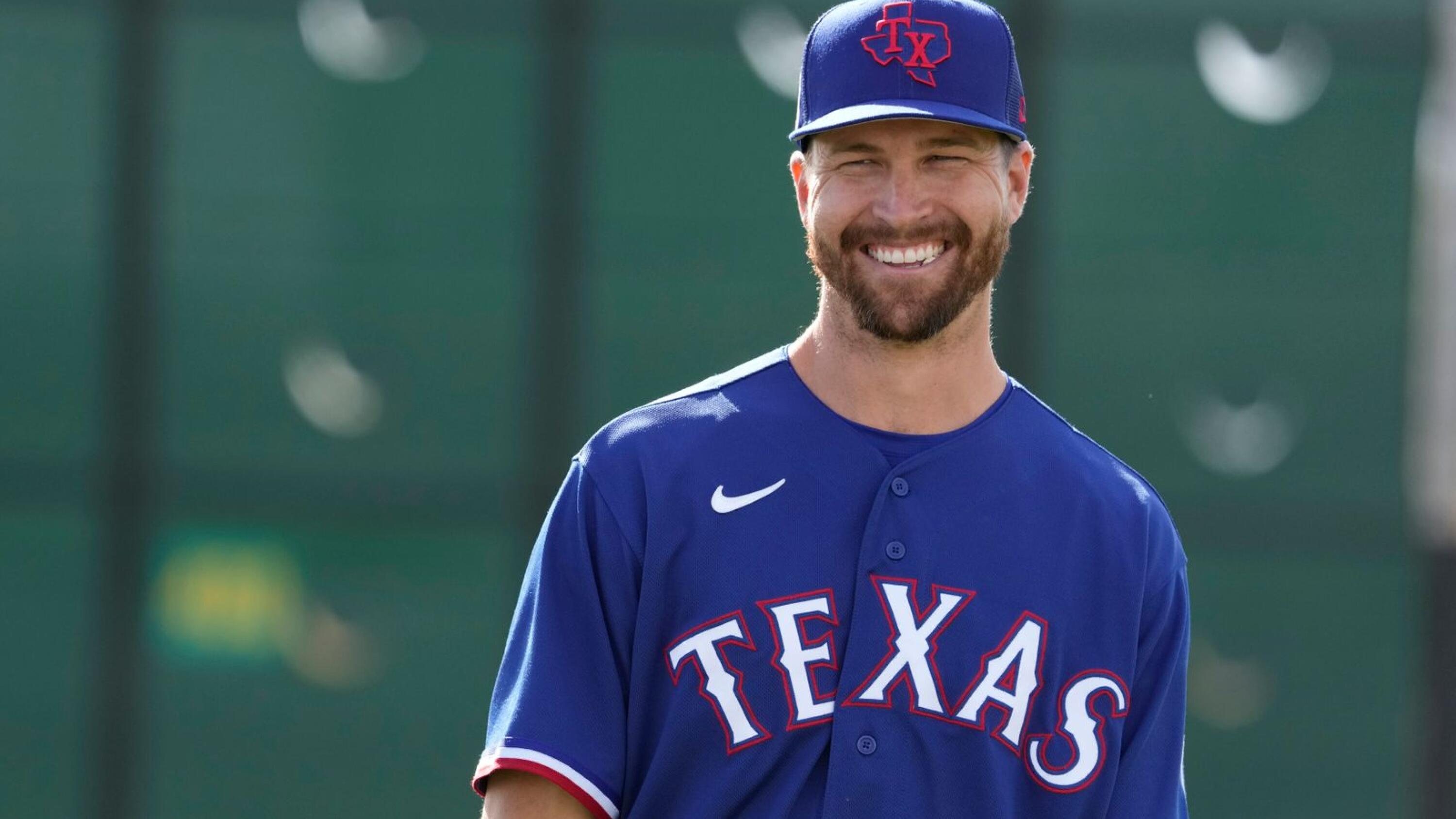 Rangers finally see deGrom in a game, against minor leaguers