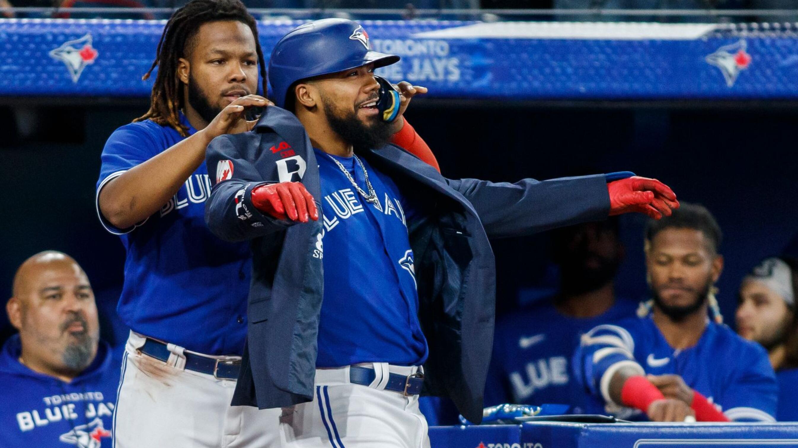 Blue Jays win 9th straight over Red Sox