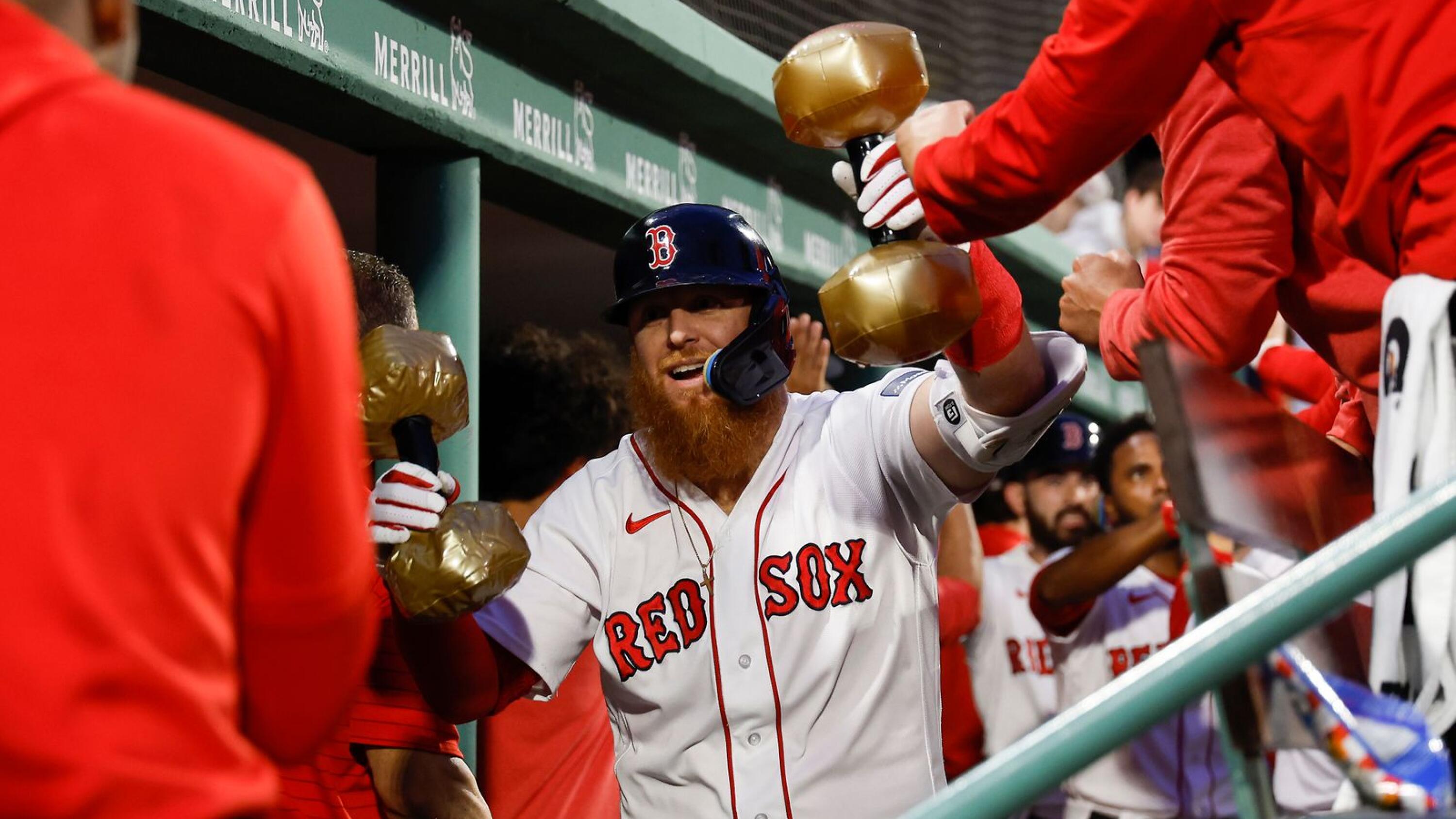 Turner homers twice, including grand slam, to help Red Sox rout