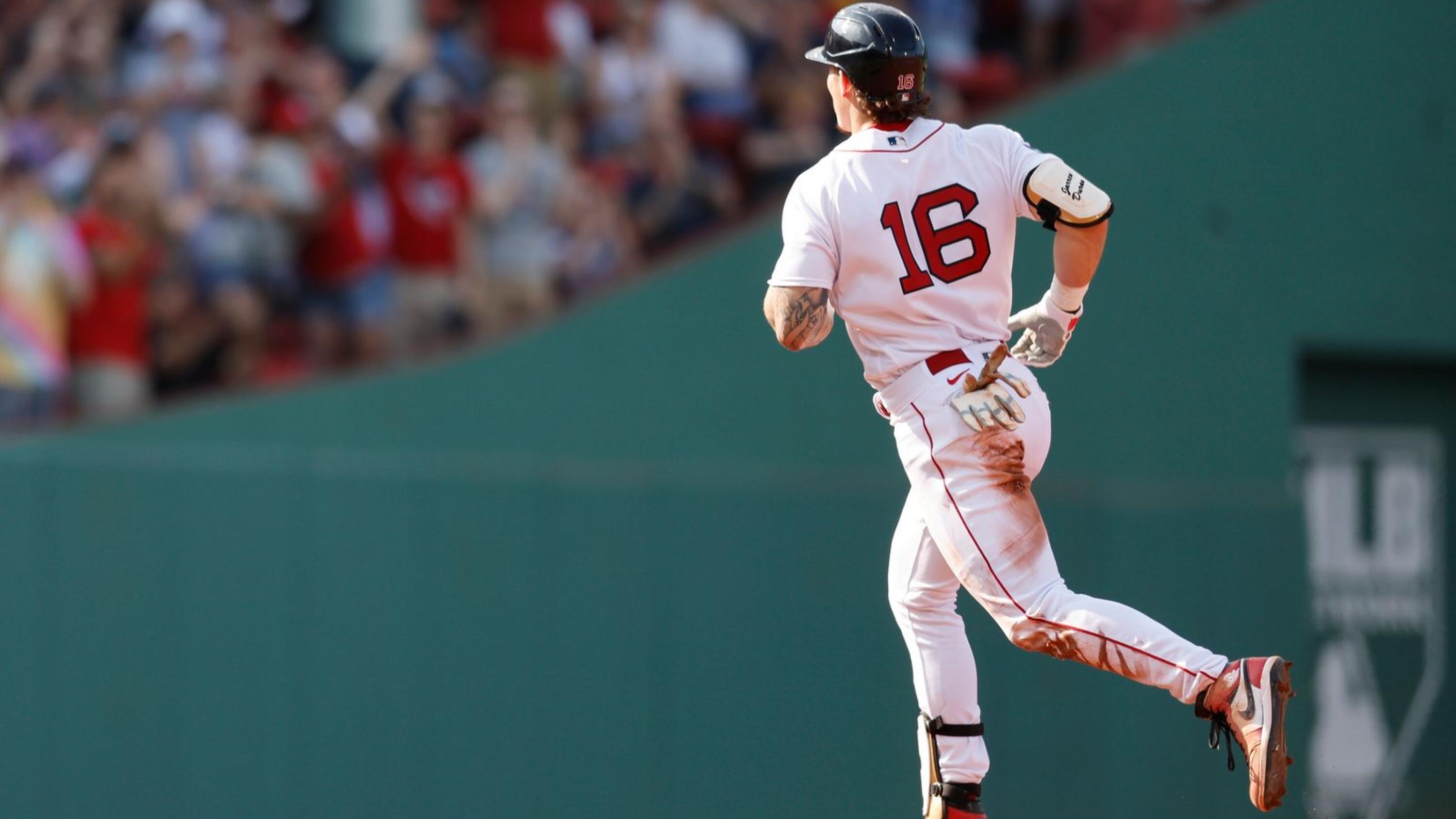 Alex Verdugo of the Boston Red Sox high fives Masataka Yoshida after  News Photo - Getty Images