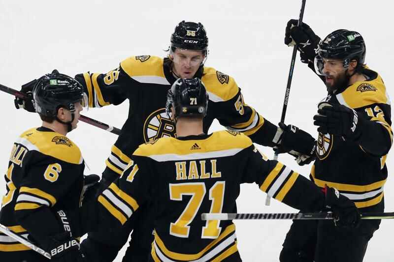 Blackhawks acquire Taylor Hall in multiplayer trade with Bruins