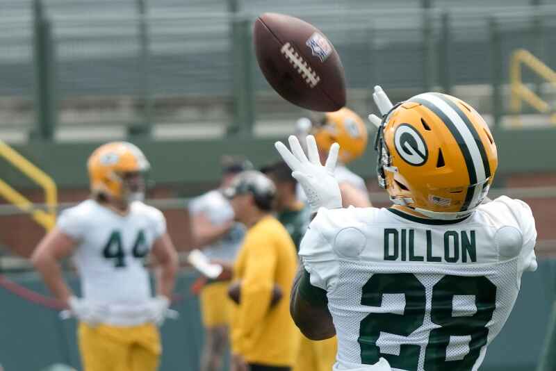 New London's AJ Dillon eager to rebound with Packers after busy offseason  in which he wrote a book and became a dad