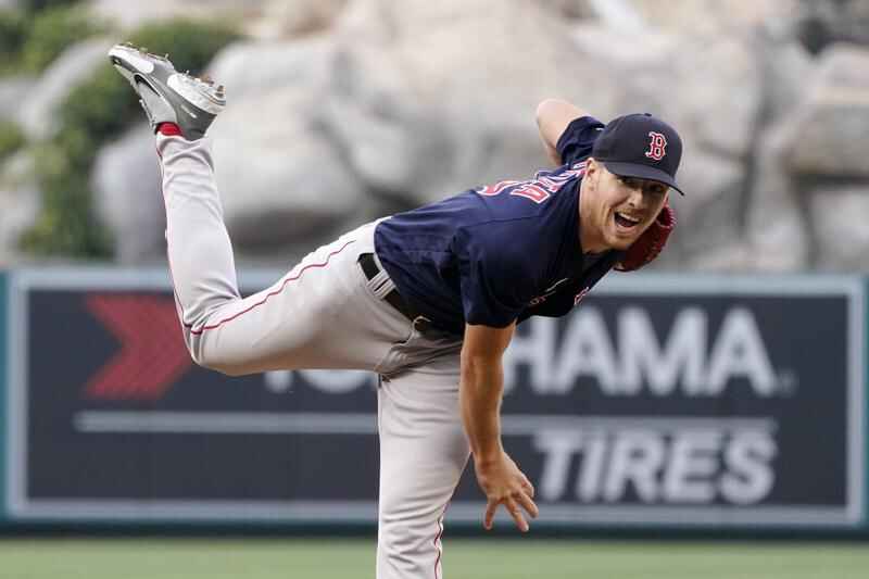 Red Sox rally late to beat Guardians, end skid