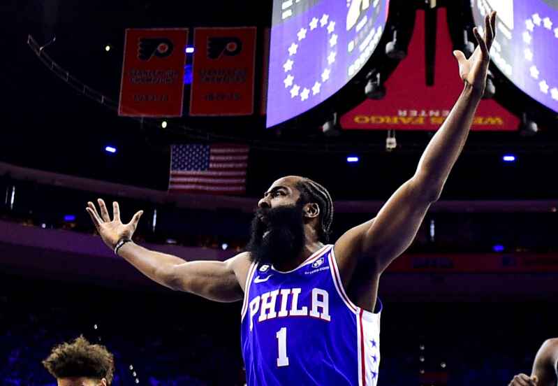 Report: 76ers expected to pursue Nets' James Harden before trade