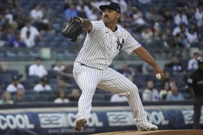 Judge, Higashioka HRs power streaking Yankees past Rays 4-3