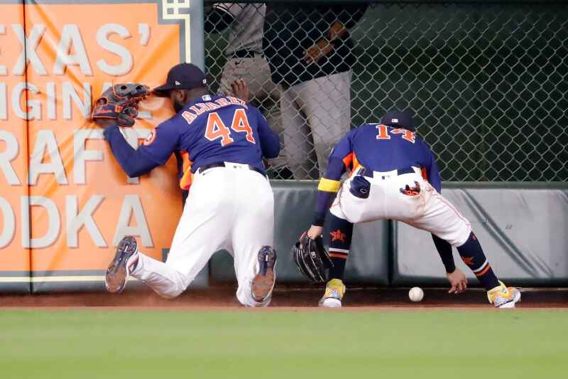 Verlander solid again as Astros complete sweep of Mariners - The