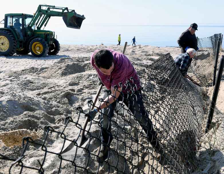 after fence ruling Miami court Beach down comes