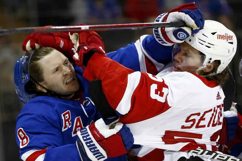 Playoff-hopeful Red Wings beat Rangers
