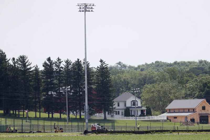 MLB continues 'Field of Dreams' construction in Iowa, but will it come?