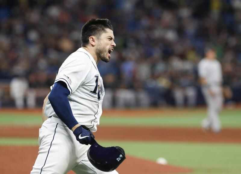 Brett Gardner hits walk-off homer, lifts Yankees over Rays