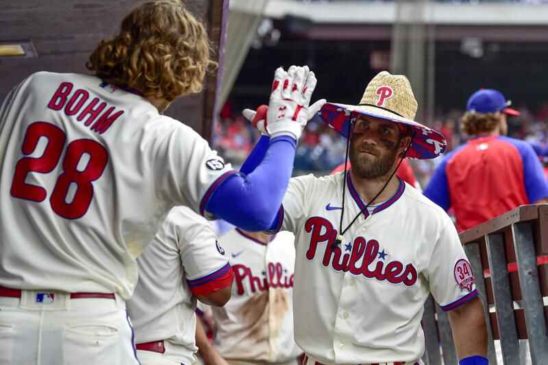 Roy Halladay's Seven-Hitter Leads Phillies Past Mets