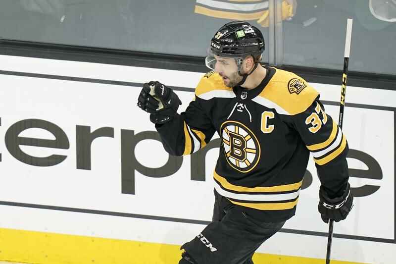 Patrice Bergeron gets immense love from his Boston Bruins