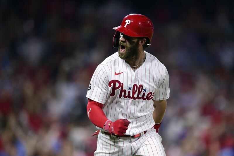 Harper homers in third straight game to lead Phillies to win