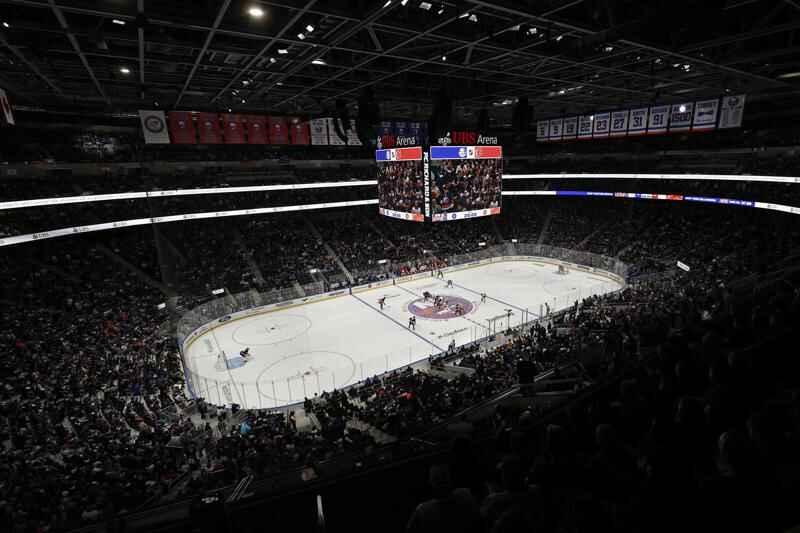 Flames spoil opening of Islanders' new arena