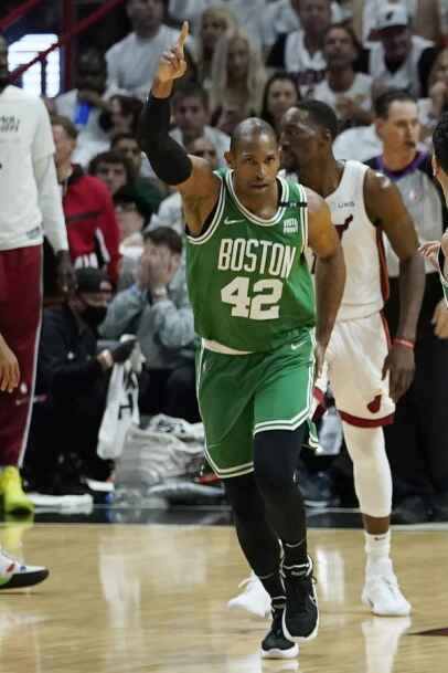 Boston Celtics New Era NBA 2022 Locker Room Conference Finals