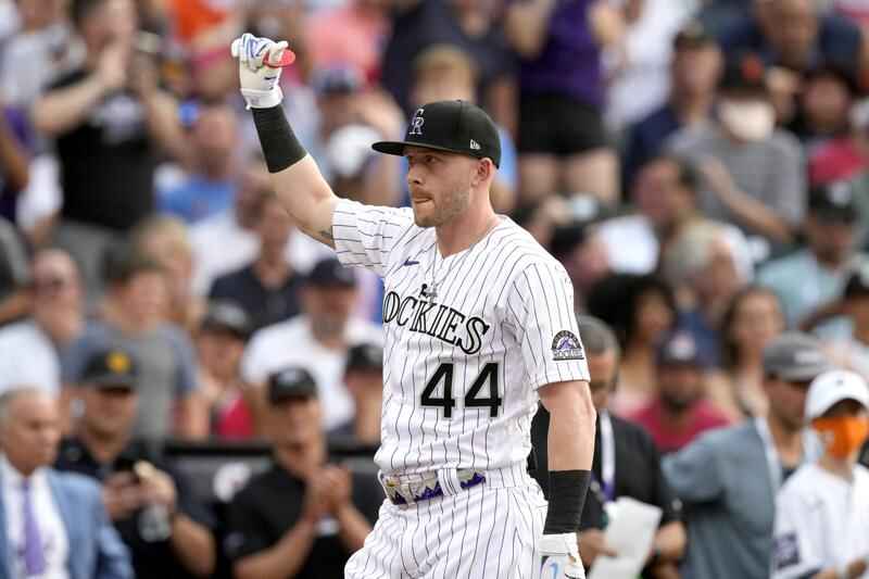 Trevor Story signing with Red Sox for $140 million contract