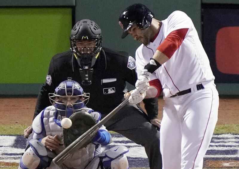 J.D. Martinez hits two homers against former team, Dodgers down