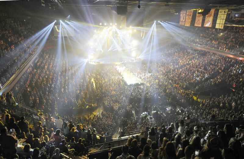 Mohegan Sun Arena is reopening with Air Supply