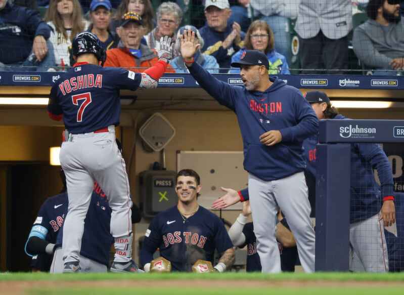 Sports log: Red Sox watch Bobby Abreu workout - The Boston Globe