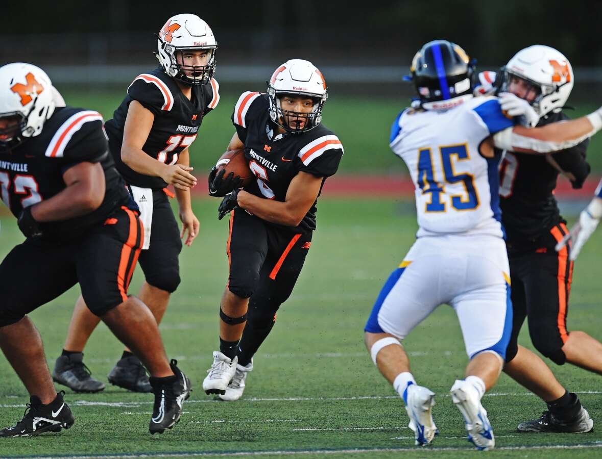 Montville football gets win 3828 over Bacon Academy