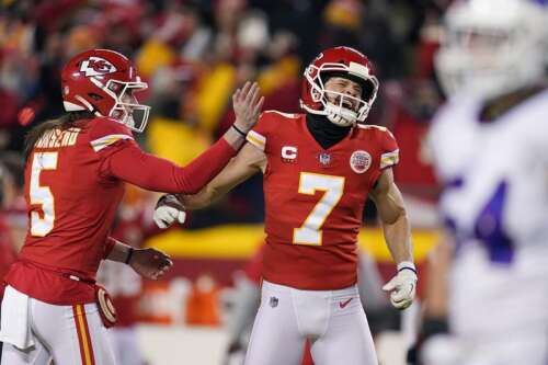 Chiefs rally past Buffalo, 42-36, in OT in wild playoff game