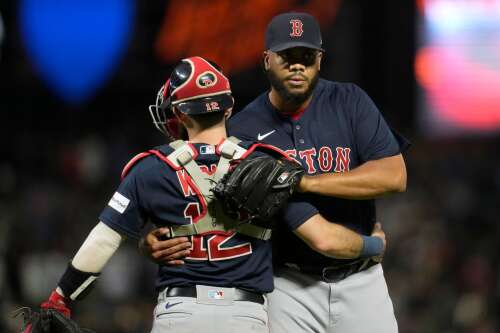 Triston Casas' 2 RBIs lead Red Sox past Giants