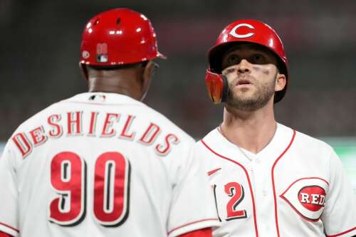 New York Mets acquire Tyler Naquin, Phillip Diehl from Cincinnati Reds