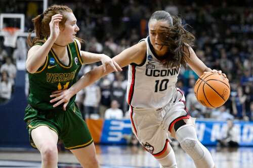 UConn women's basketball team holds first practice