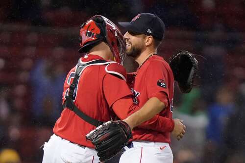 Miami Marlins trade Richard Bleier to Red Sox for Matt Barnes