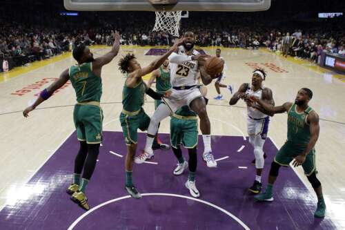 Lebron James Los Angeles Lakers Dunk Kobe Tribute Art Photo -  Denmark
