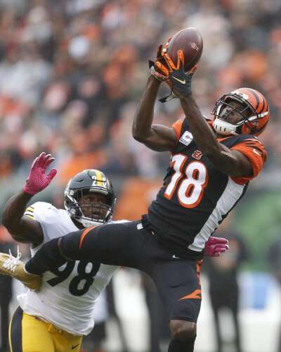 Flexing its muscle: NFL shifts Bengals-Chiefs to prime time - Salisbury  Post